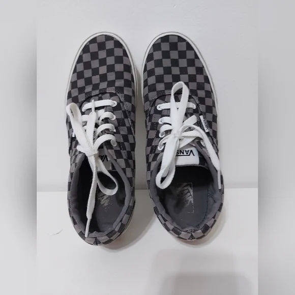 Checked Vans - Picture 2 of 10